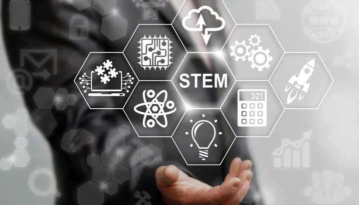 How Does Technology Prepare Students for a Future in STEM Fields?